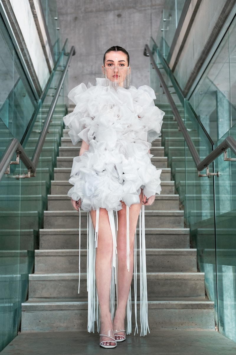 Sustainable Fashion: How to Dress Stylishly and Responsibly